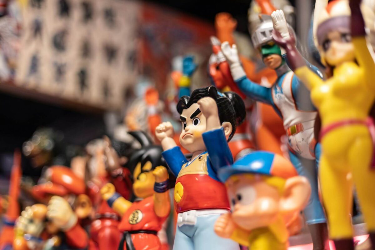 Action figure: tra collezionismo, arte e nostalgia nella cultura pop contemporanea