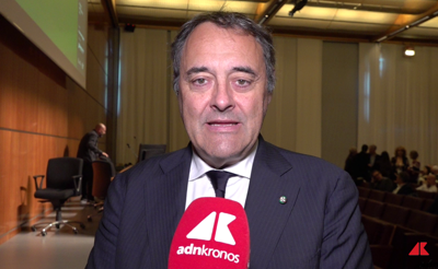 Rifiuti, Arera: "Italia eccellente nel riciclo, ma forti divari territoriali"