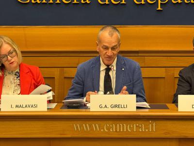 Cancro prostata, Girelli (Pd): "Investire in prevenzione e formazione"