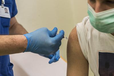 Vaccini: Castiglia (Siti), 'pilastro nel contrastare infezioni e antibiotico-resistenza'