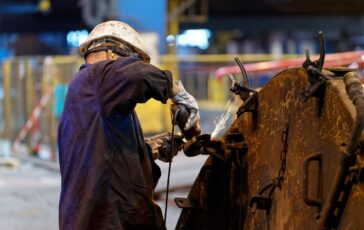 grinding 6827613 1280 364x230