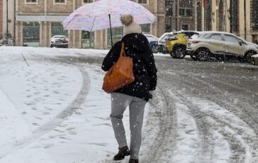 freddo polare bergamo nevica disagi