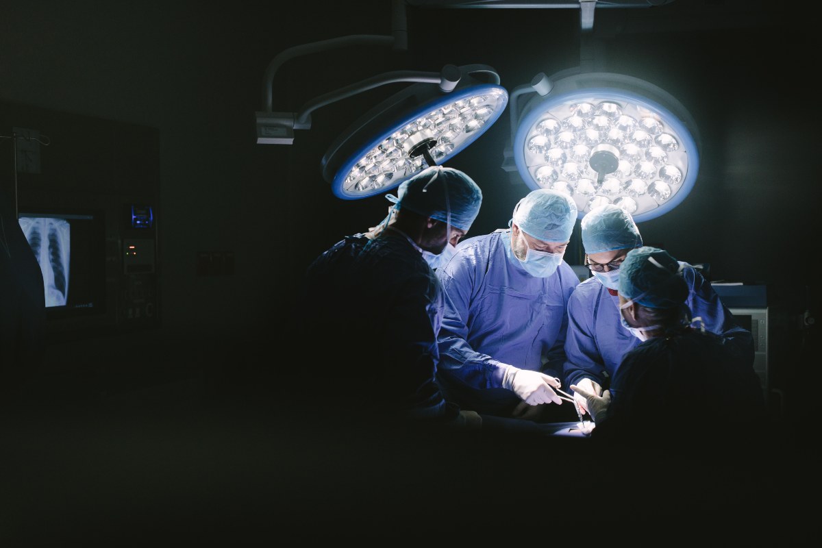 Firmato il nuovo contratto per medici e sanitari: tutte le novità su stipendi e arretrati