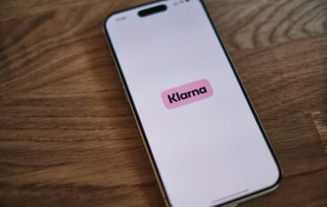 carta debito klarna