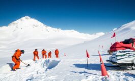 valanga in tirolo intervento di soccorso per sciatori intrappolati 1764255869 265x160