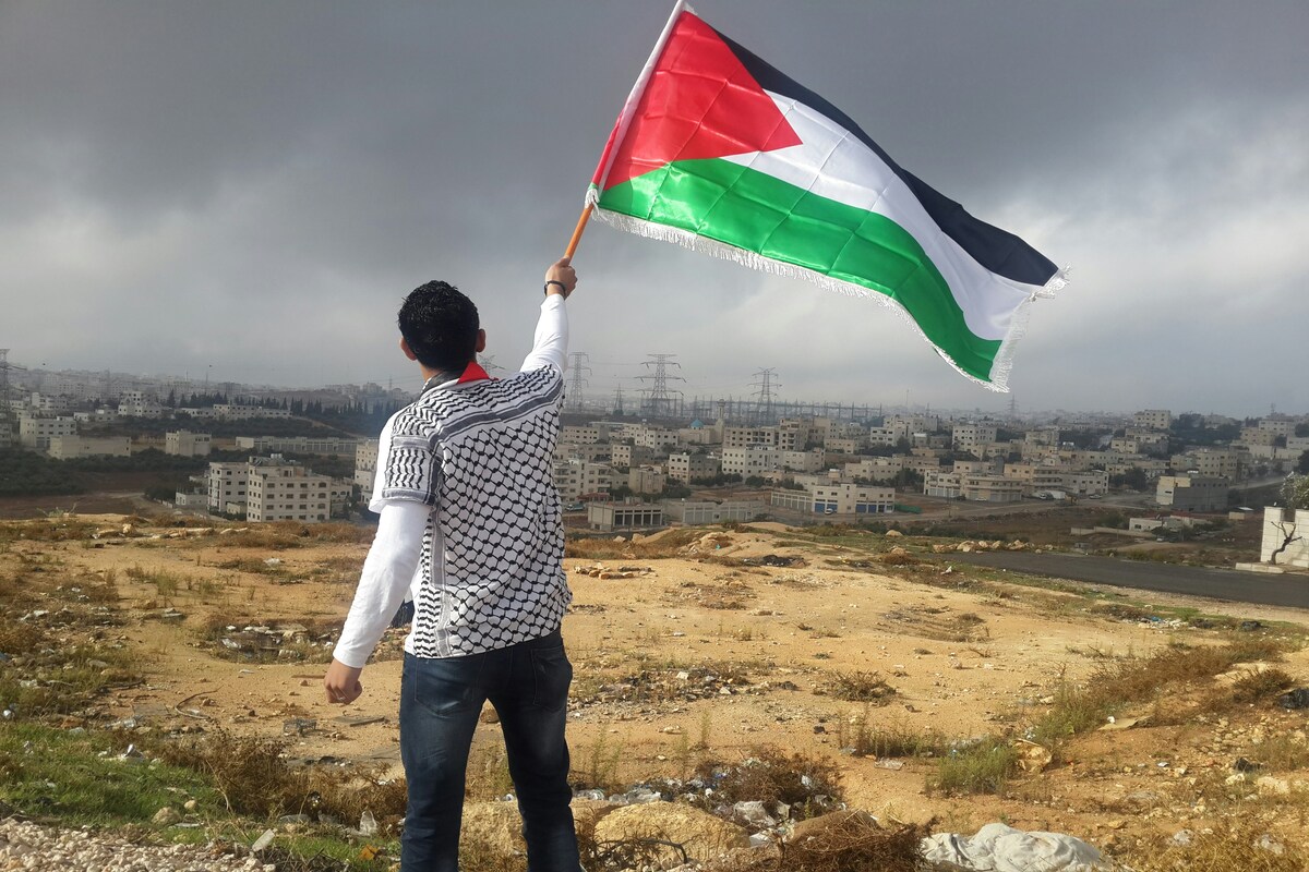 Coloni Israeliani contro attivisti in Cisgiordania. Il movimento FAZ3A: “ci hanno intimidito ma non ci fermano”
