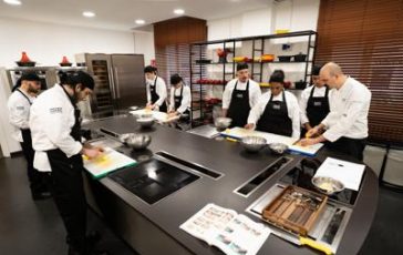 featured 3118972 364x230