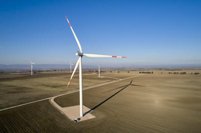 Rinnovabili, Agsm Aim acquisisce 4 parchi eolici in Puglia