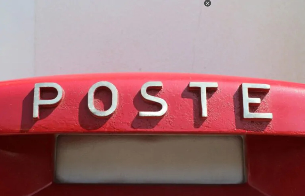 Poste Italiane, l'app mobile non funziona, problemi in tutta Italia