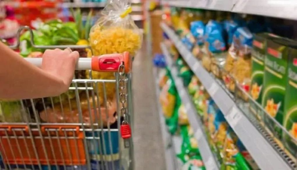 Supermercati aperti l’1° gennaio 2026: ecco l’elenco, gli orari e le chiusure per Capodanno