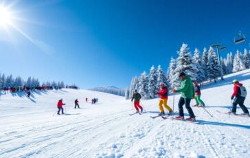 infortuni sugli sci come il sole e una corretta preparazione possono fare la differenza 1766881489 364x230