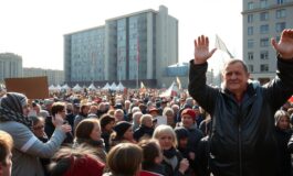 kursk protesta dei residenti contro la sospensione dei pagamenti di indennizzo 1765306858 265x160