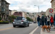 waymo preoccupazioni crescenti sulla sicurezza dei veicoli a san francisco 1765233952