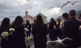 addio a emanuele galeppini funerali e misteri sulla sua morte 1767843827 265x160