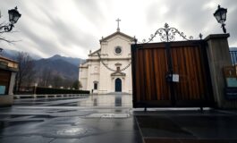 il duomo di carrara chiude per furti e sacrilegio un evento senza precedenti 1767996293 265x160