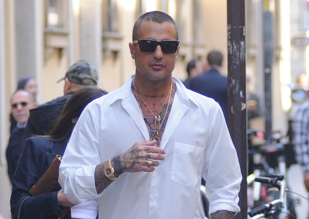Fabrizio Corona, cosa è successo dopo le ultime puntate di Falsissimo? "Intervengono i pezzi grossi"