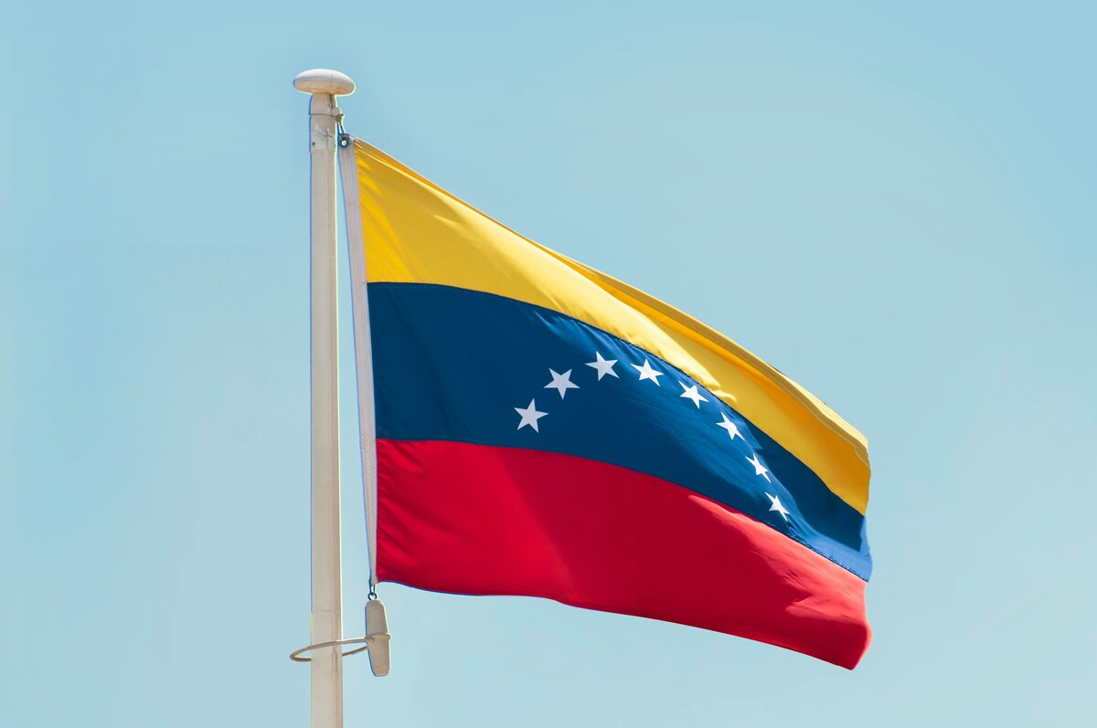 Venezuela, la denuncia di Caracas dopo l'attacco Usa per catturare Maduro: "Almeno 100 morti"