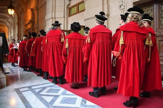 Anm, chiamata alle armi per il No. Ma i pm disertano in massa Flop dell'evento a Palazzo di Giustizia. I magistrati mettono le mani avanti: se vince il sì, elettori ignoranti