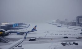 tempesta invernale negli stati uniti oltre 12000 voli cancellati e blackout 1769292784 265x160