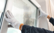 Manutenzione e riparazioni del vetro: quando affidarsi a un professionista