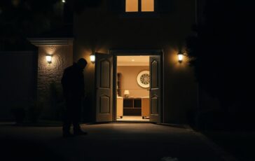 colpo in villa a urgnano dettagli sullassalto e le indagini in corso 1771755097 364x230