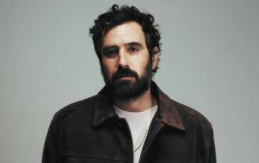 001-abitazione-incredibile-cantautore-romano