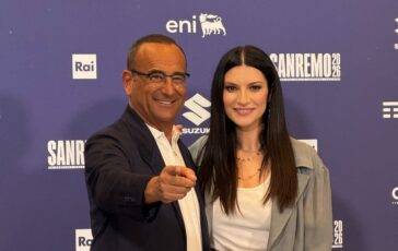 laura pausini look terza serata