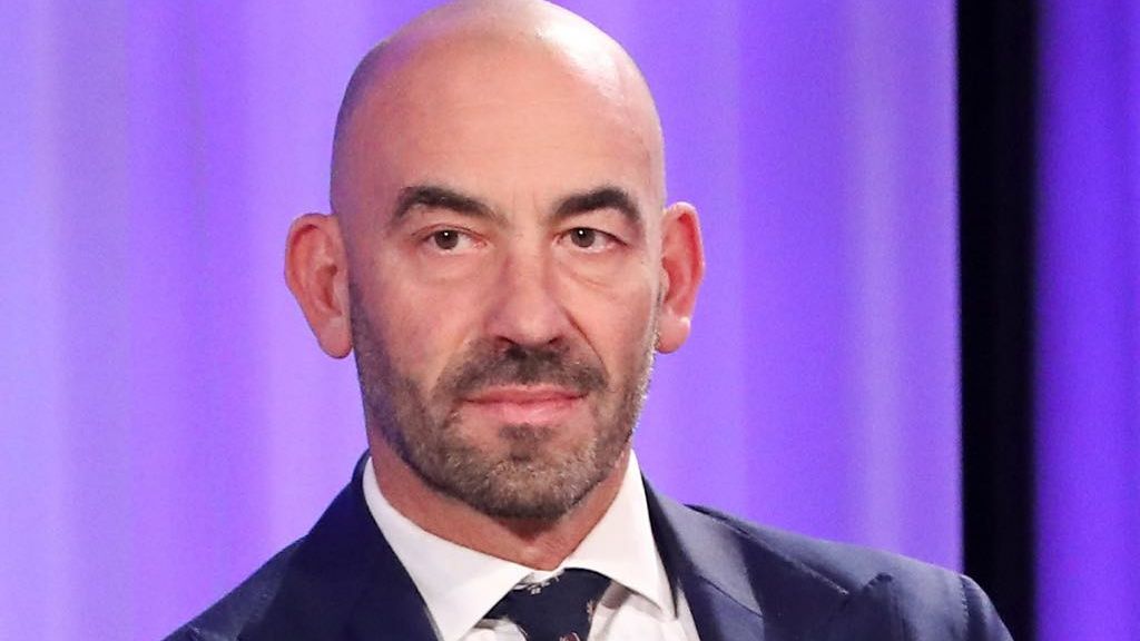 Stalking contro Bassetti, la sentenza della Corte d’Appello conferma: “Cinque condanne”