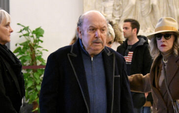 lino banfi sedia a rotelle