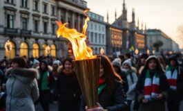la torcia olimpica accende milano in vista delle olimpiadi invernali 1770396847 265x160