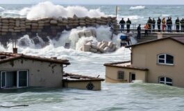porto recanati sotto attacco delle mareggiate allagamenti e danni strutturali 1770253926 265x160