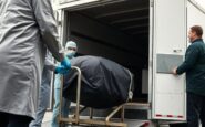 scambio di salme mosca restituisce 1000 corpi ucraini e ottiene 35 salme russe 1772102568