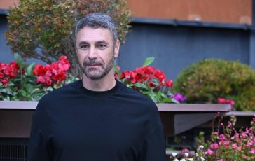 Ascolti tv Don Matteo 15 vince prima serata con il 207 364x230