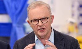 Australia Albanese contestato in moschea contro il premier urla e insulti 265x160