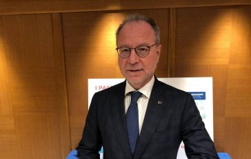 colite ulcerosa mule fi campagna io esco vicina ai pazienti 2