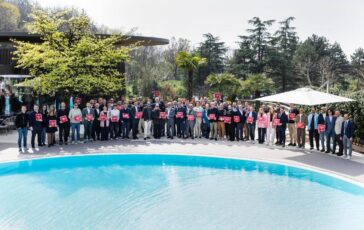 Consegnate da Metro Italia le targhe ufficiali della Guida Michelin 2026 ai ristoranti lombardi 364x230