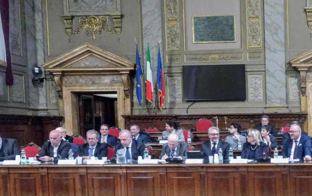 Contratti: ecco Ccnl per lavoratori Stem e professioni innovative