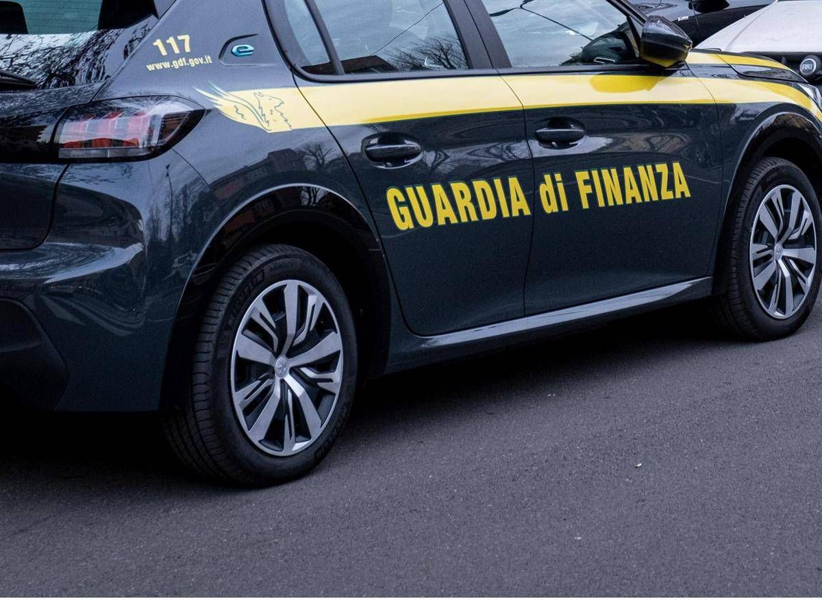Crotone, corruzione in appalti pubblici: perquisizioni in uffici Provincia e Comune