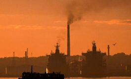 Cuba arriva petroliera russa con via libera di Trump. Presidente Usa Non cambia niente lisola e finita ﻿ 265x160