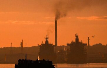 Cuba arriva petroliera russa con via libera di Trump. Presidente Usa Non cambia niente lisola e finita ﻿ 364x230