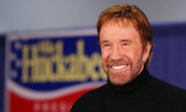 Emergenza medica per Chuck Norris lattore ricoverato alle Hawaii 265x160