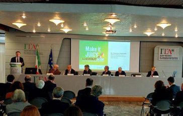 Filiera mondiale dellortofrutta si incontra a Macfrut settore vale circa 19 mld euro 364x230