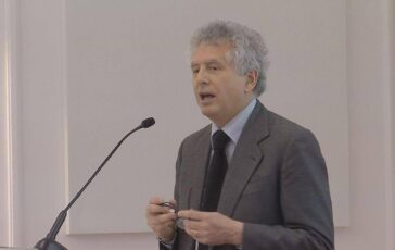 Finanza Navaretti Collegio Carlo Alberto Fondamentale lavorare su educazione specie in tempi difficili 364x230