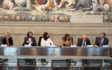 Fondazione OneSight EssilorLuxottica Italia Crui protocollo su diritto alla salute visiva 364x230