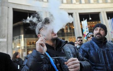 fumo back skr ag prodotti irregolari dalla cina rischiosi per europa 2