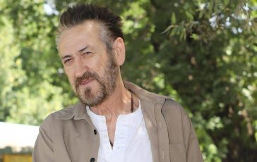 Giallini operato intervento riuscito. Il dottore Lho gia messo in piedi 364x230