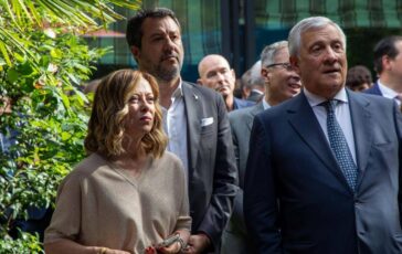 Governo ieri vertice Meloni Tajani Salvini incontro a margine Cdm poi cena da premier 364x230