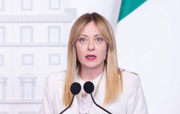 Guerra Iran Meloni e le basi cosa fa lItalia 364x230