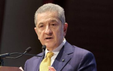 Guerra Iran Panetta Forte aumento prezzi gas e petrolio piu rischi per inflazione e crescita 364x230