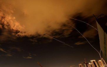 Iran Israele Missili lanciati contro di noi potrebbero colpire anche lItalia 364x230